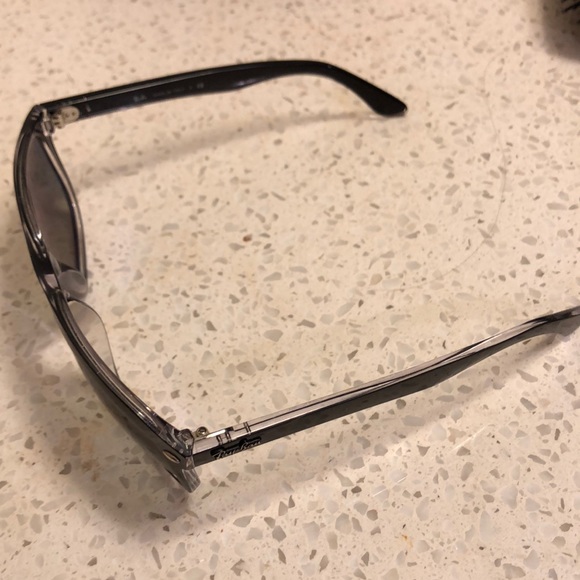 Rayban’s - Picture 2 of 2